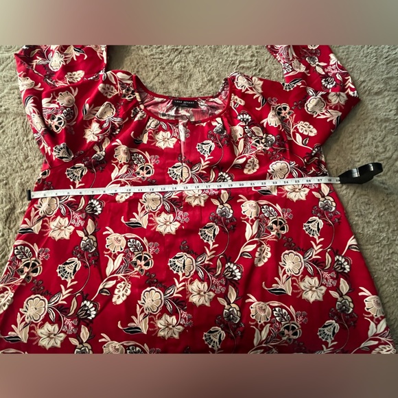 Lane Bryant Raglan Ruffle cuff blouse size 18/20 - Picture 10 of 11